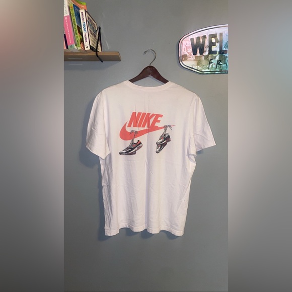 Nike White Air Maxes Distressed T-Shirt (Size Large) - Picture 2 of 3